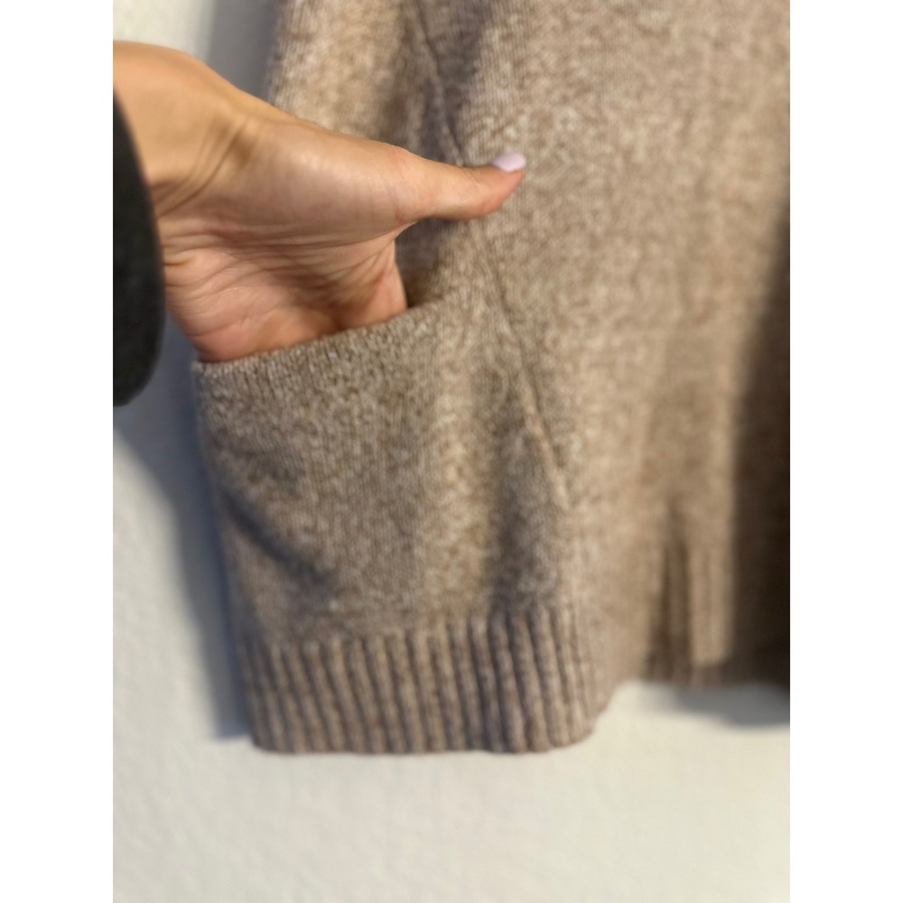 Tan Heathered Knit Sweater Vest with Pockets - V-Neck Boho - Picture 4 of 6